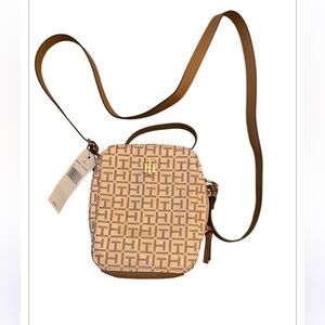 Tommy Hilfiger Crossbody Beige/gold